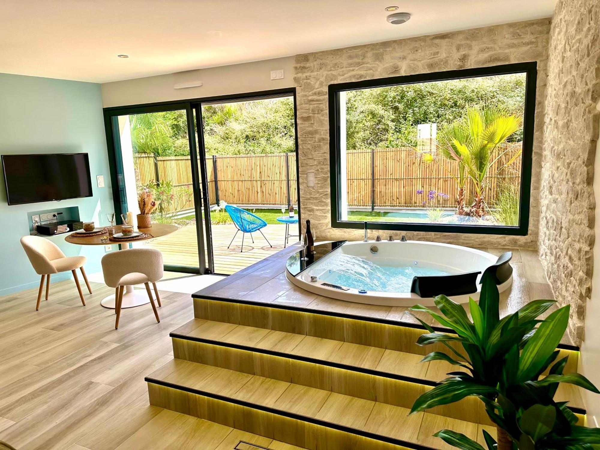 Les Suites Du Payre - Suite Romance Saint-Hilaire-de-Talmont エクステリア 写真