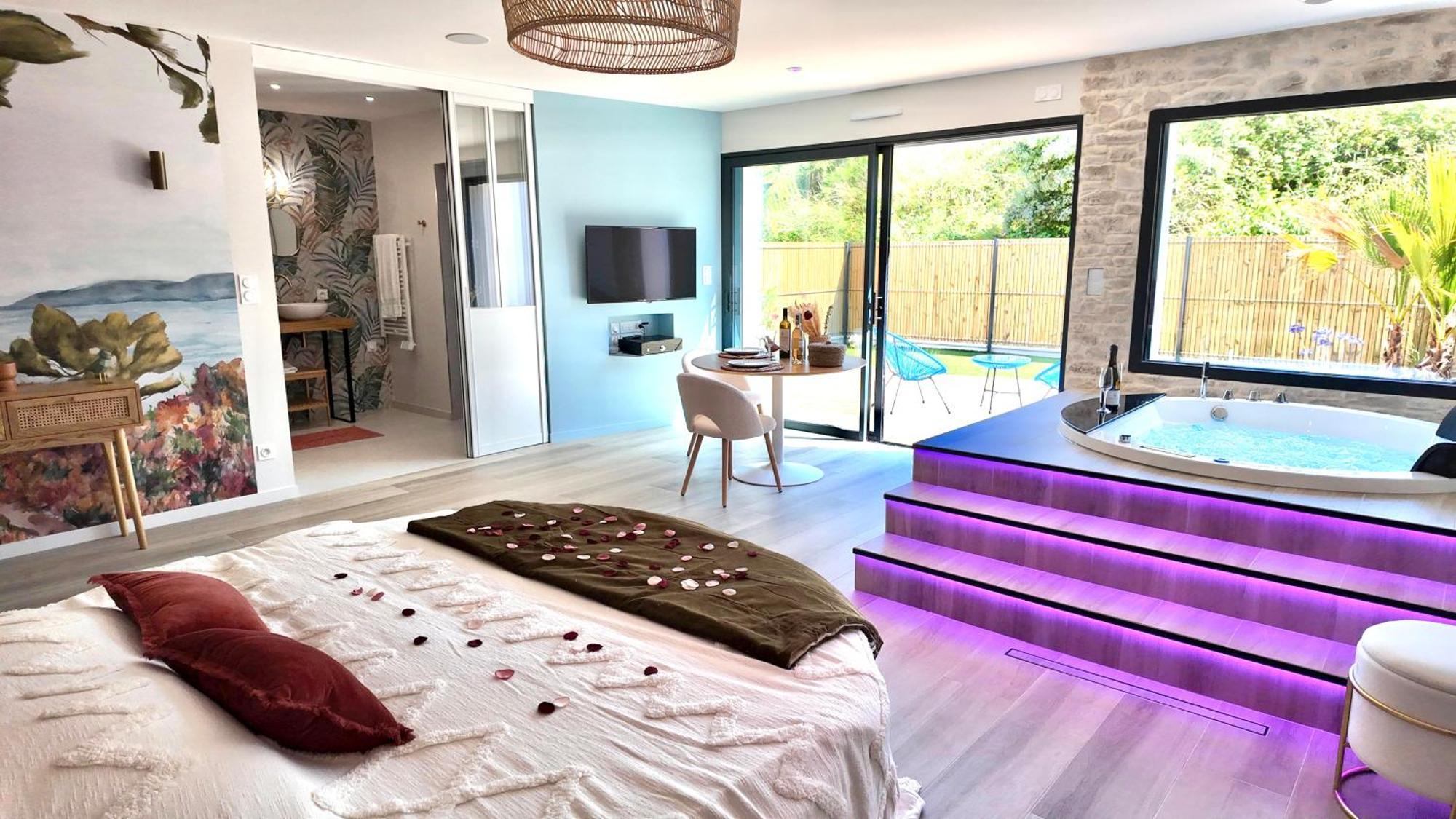 Les Suites Du Payre - Suite Romance Saint-Hilaire-de-Talmont エクステリア 写真